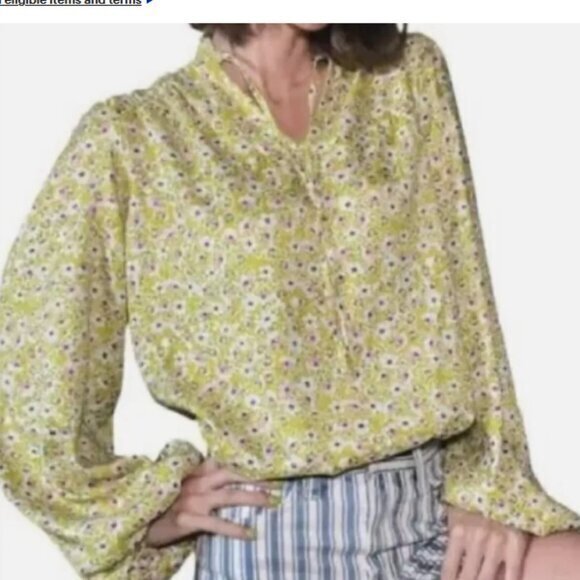 cupcakes & cashmere Tops - cupcakes & cashmere Green Floral Puff Sleeve Blouse Size M